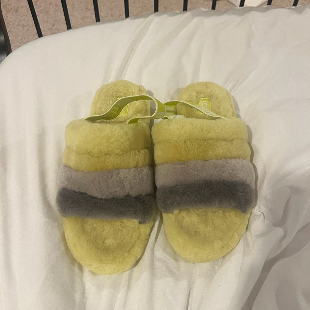 UGG Cream Fuzzy Slippers